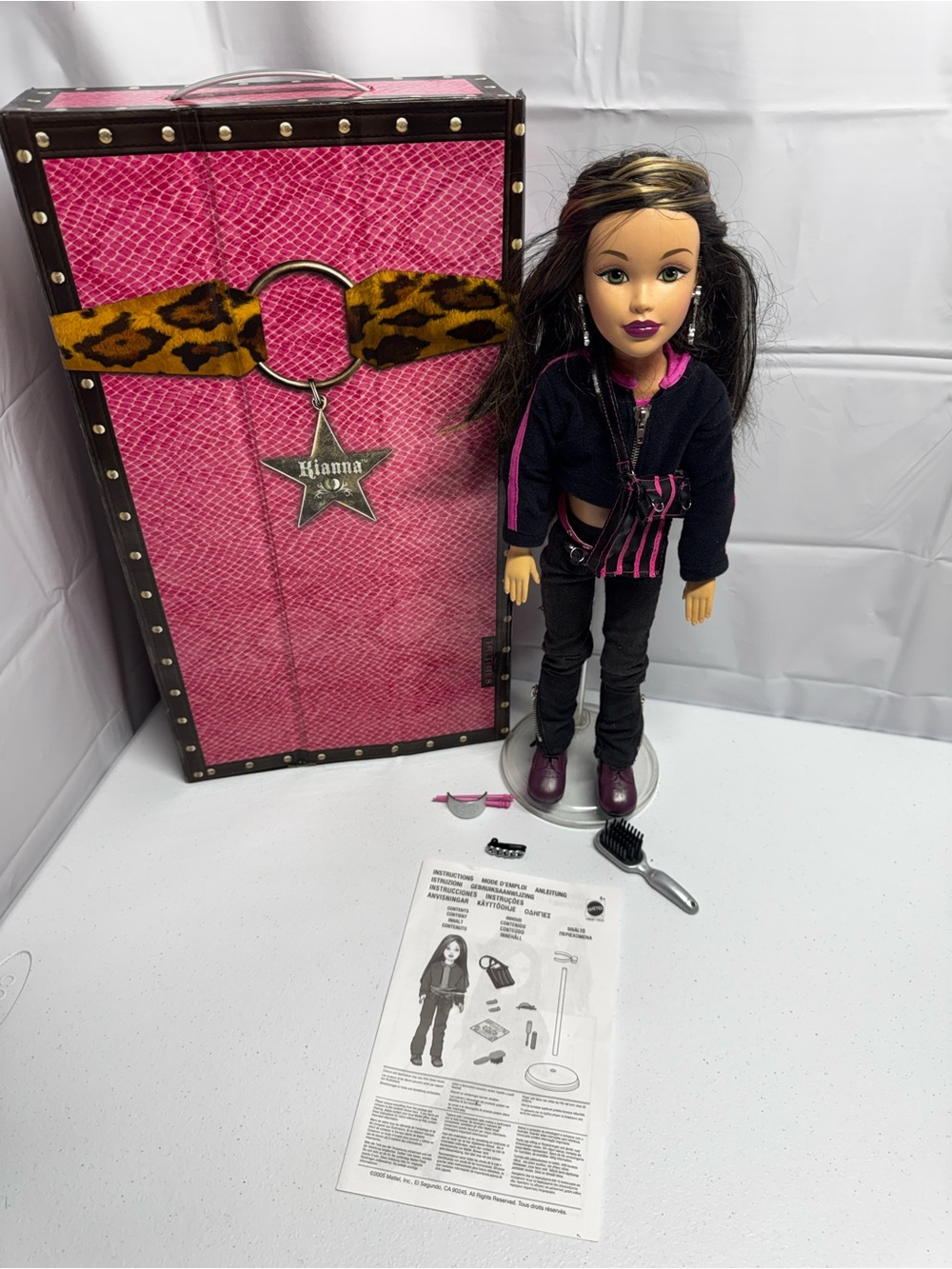 Mattel Teen Trends Kianna Doll with accessories, stand, case